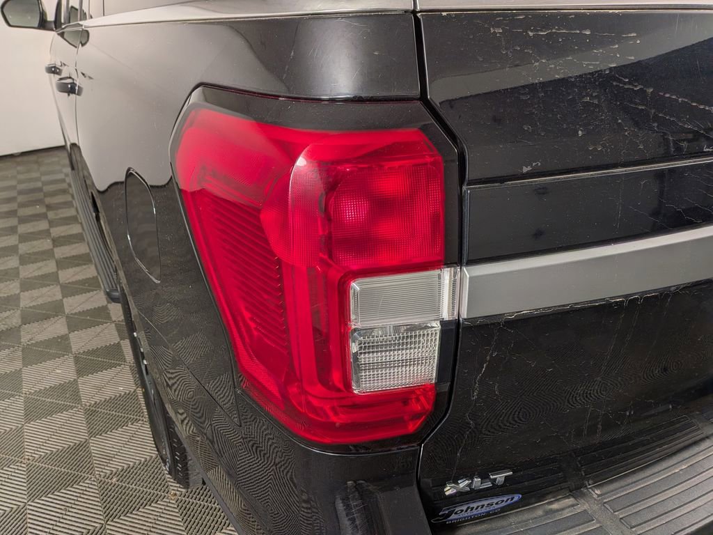Used 2024 Ford Expedition Max XLT image 12