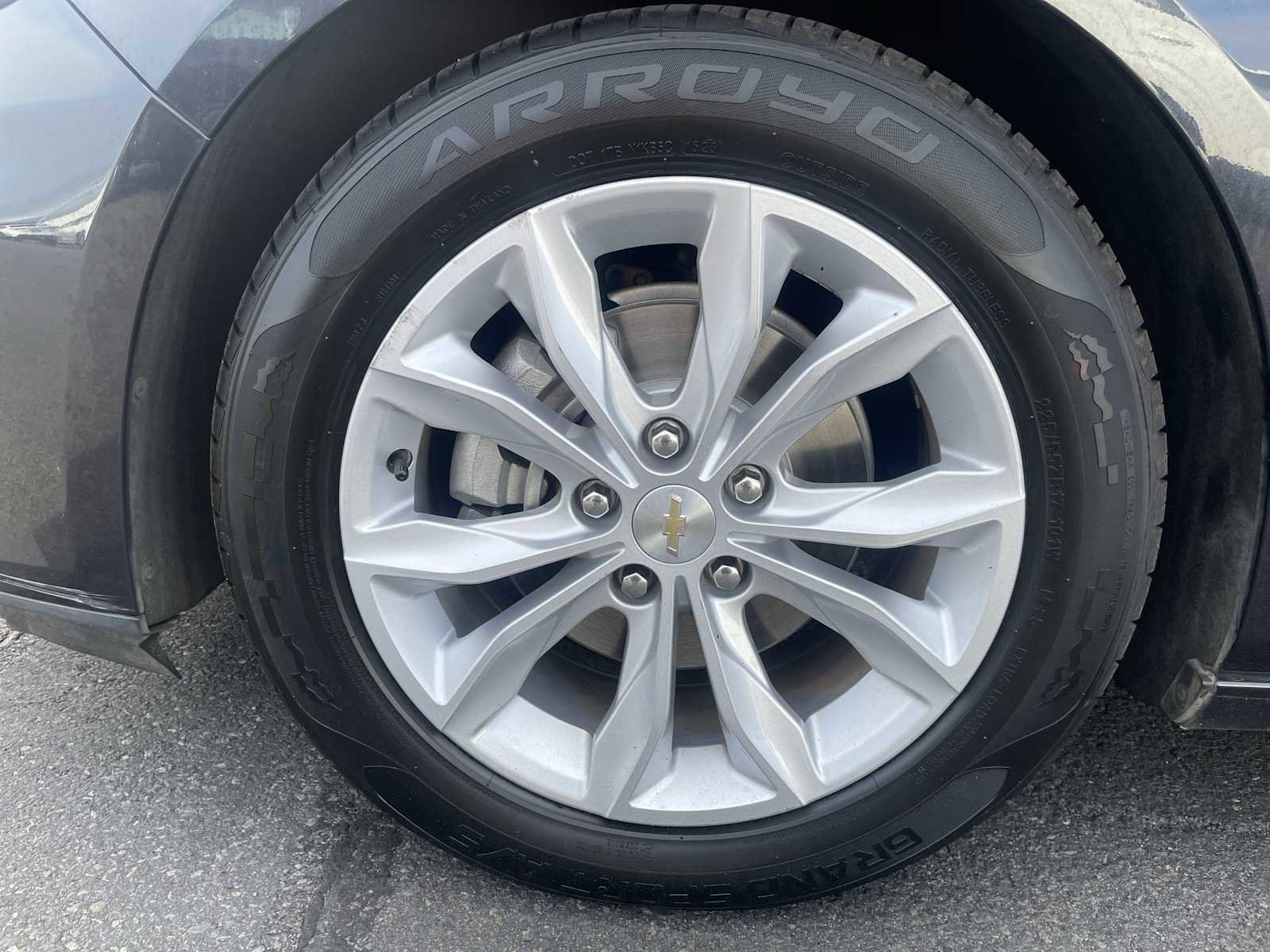 Used 2022 Chevrolet Malibu LT image 19