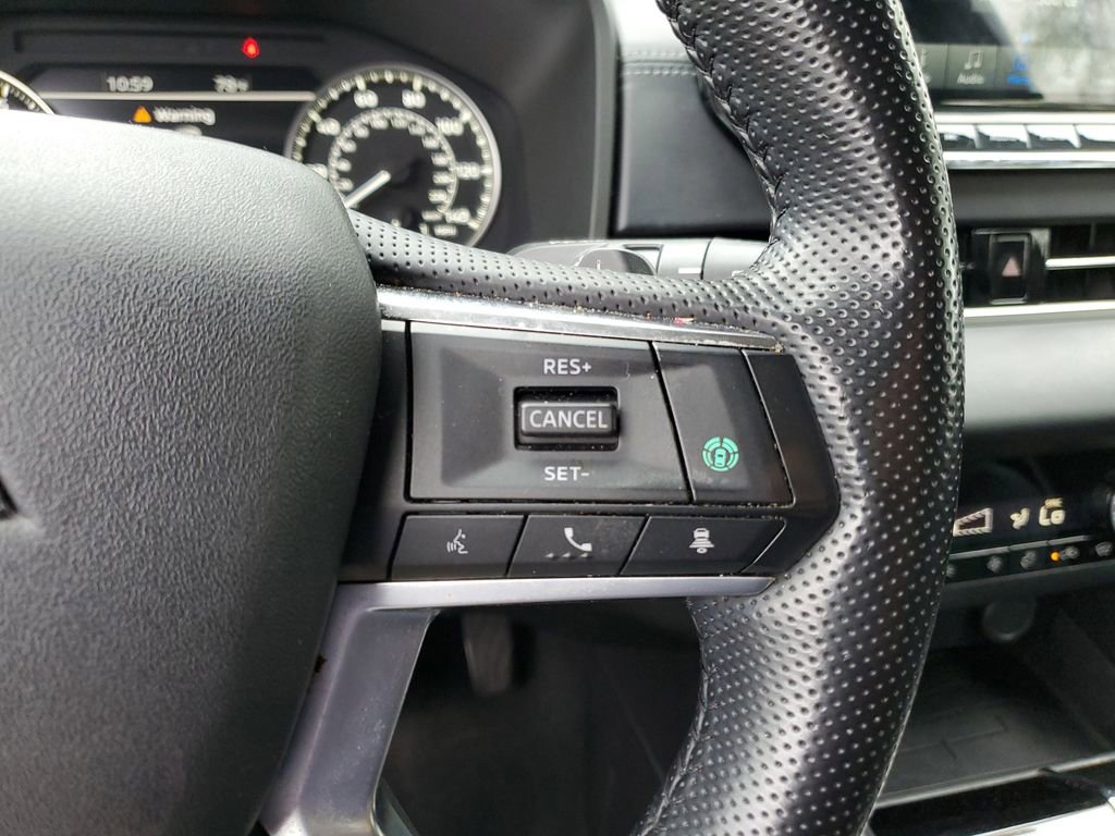 Used 2023 Mitsubishi Outlander SE Black Edition image 24