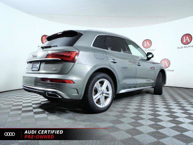 Certified 2024 Audi Q5 e Premium Plus w/ Premium Plus Package AWD/4WD image 9
