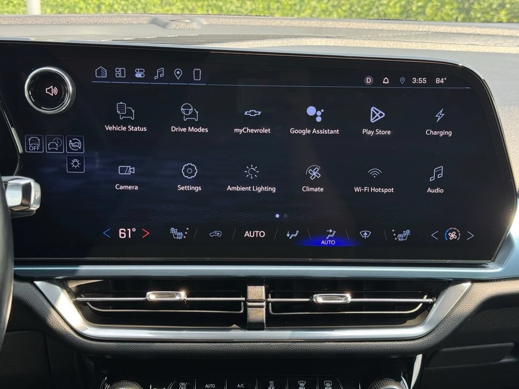 Used 2024 Chevrolet Equinox EV LT FWD image 12