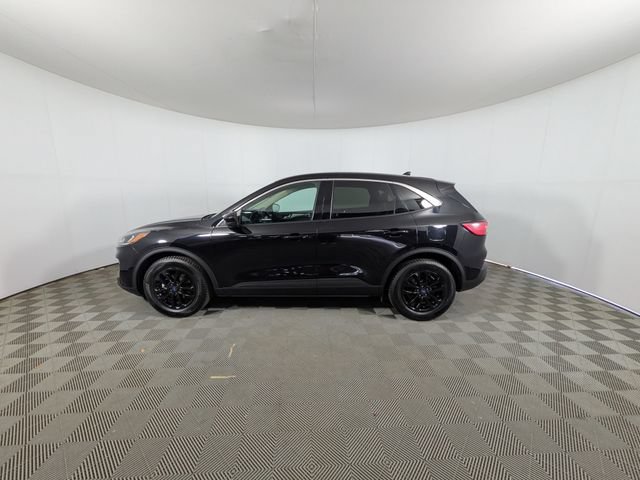 Used 2020 Ford Escape SE FWD image 23
