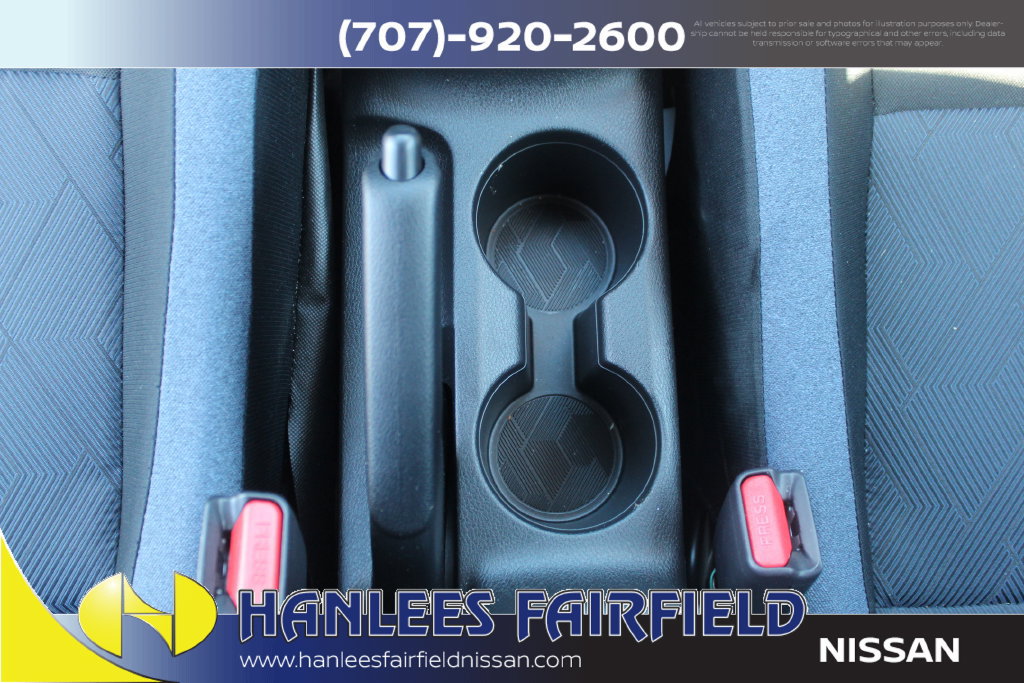 Used 2025 Nissan Versa SV w/ Trunk Package FWD image 17