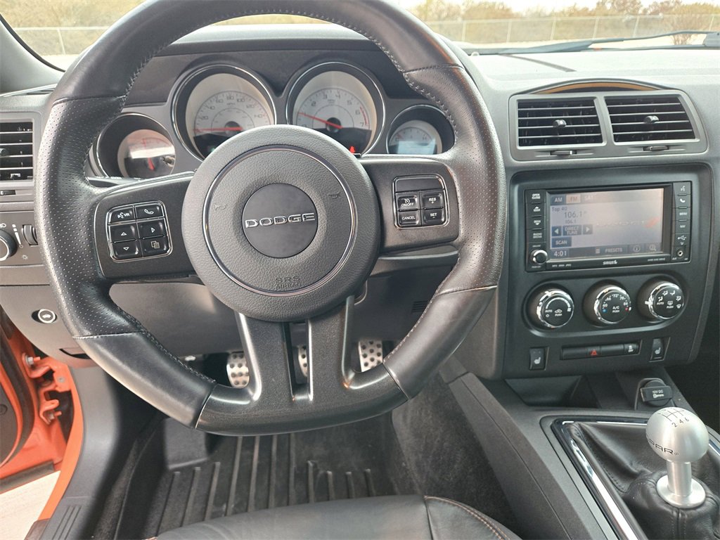 Used 2014 Dodge Challenger R/T image 13