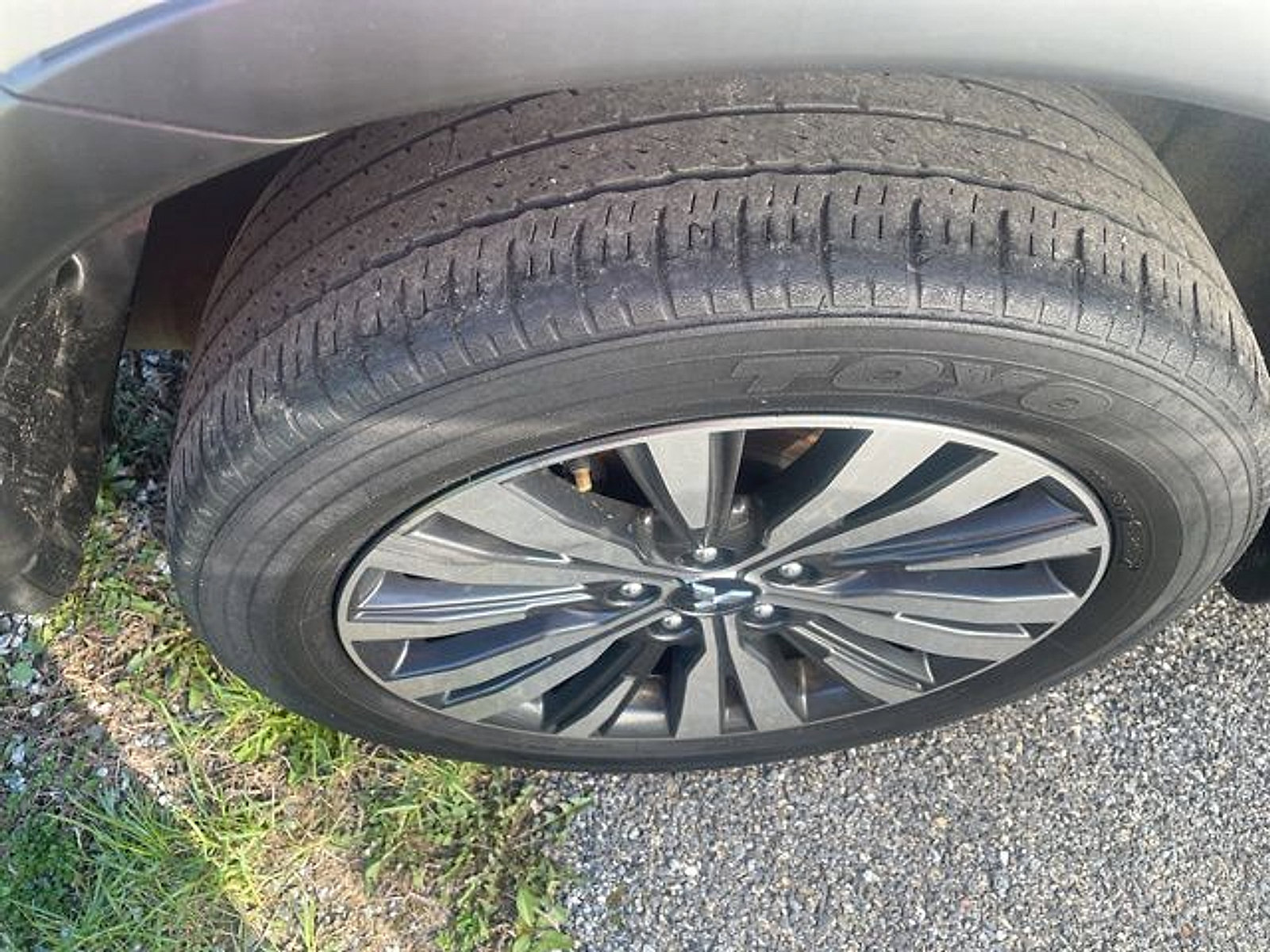 Used 2020 Mitsubishi Outlander ES AWD/4WD image 9