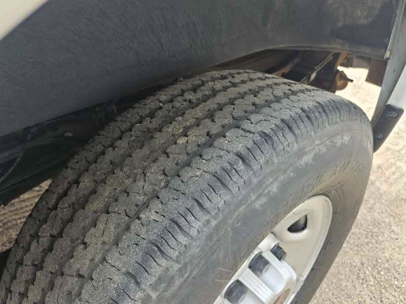 Used 2024 GMC Savana 2500 w/ Driver Convenience Package RWD image 23