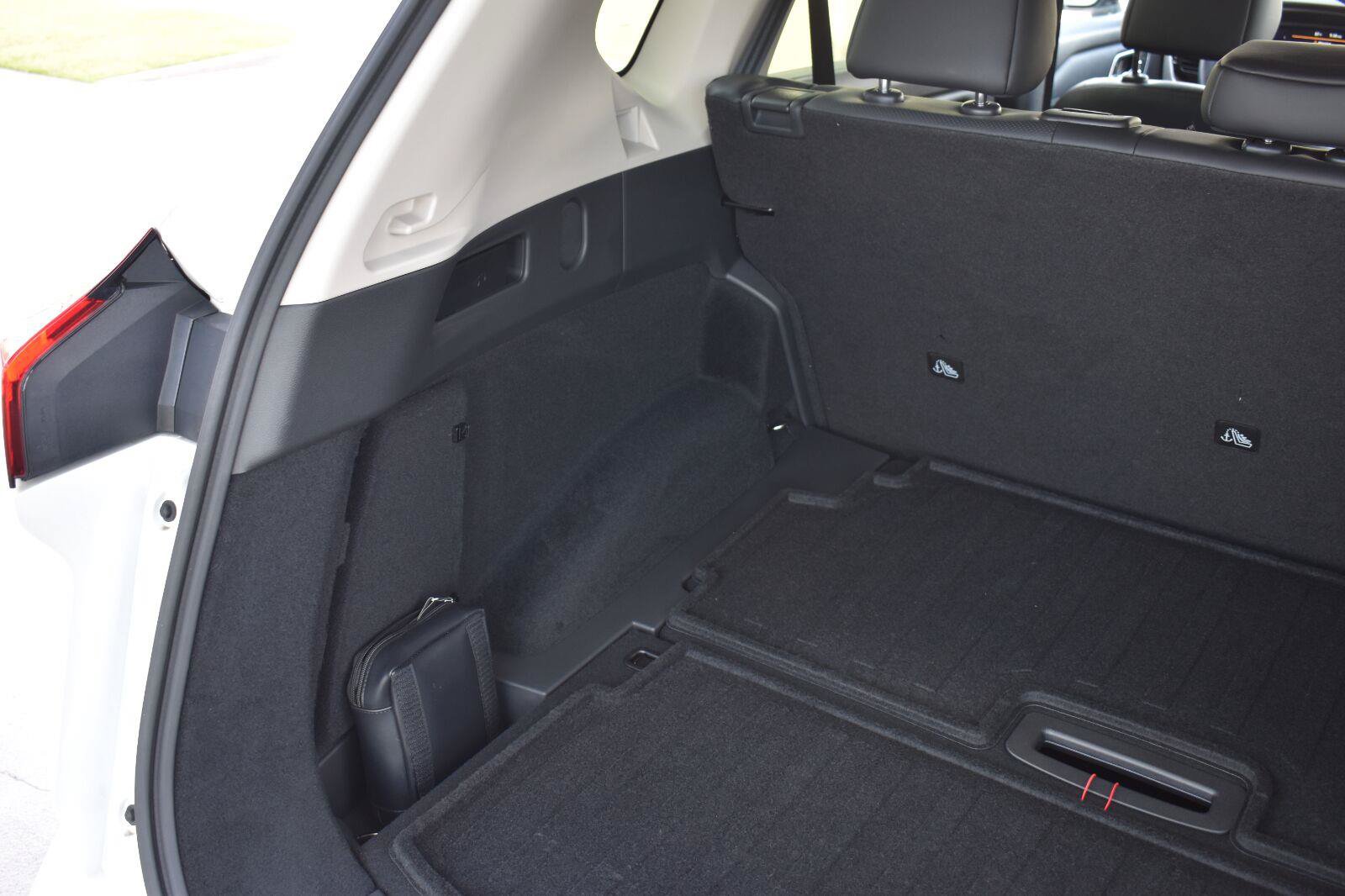 Used 2025 Nissan Rogue Platinum w/ Platinum Premium Package FWD image 56