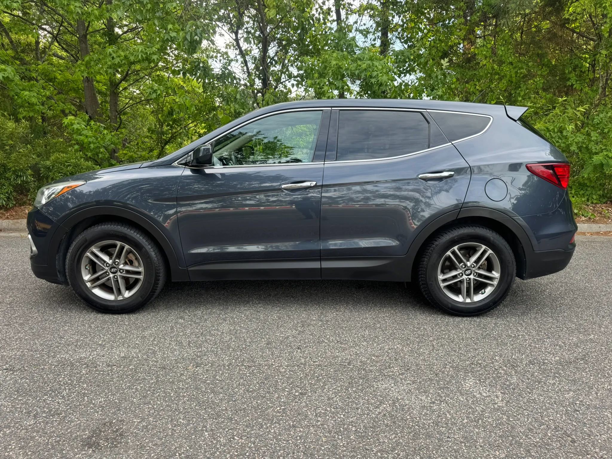 Used 2018 Hyundai Santa Fe Sport AWD/4WD image 4