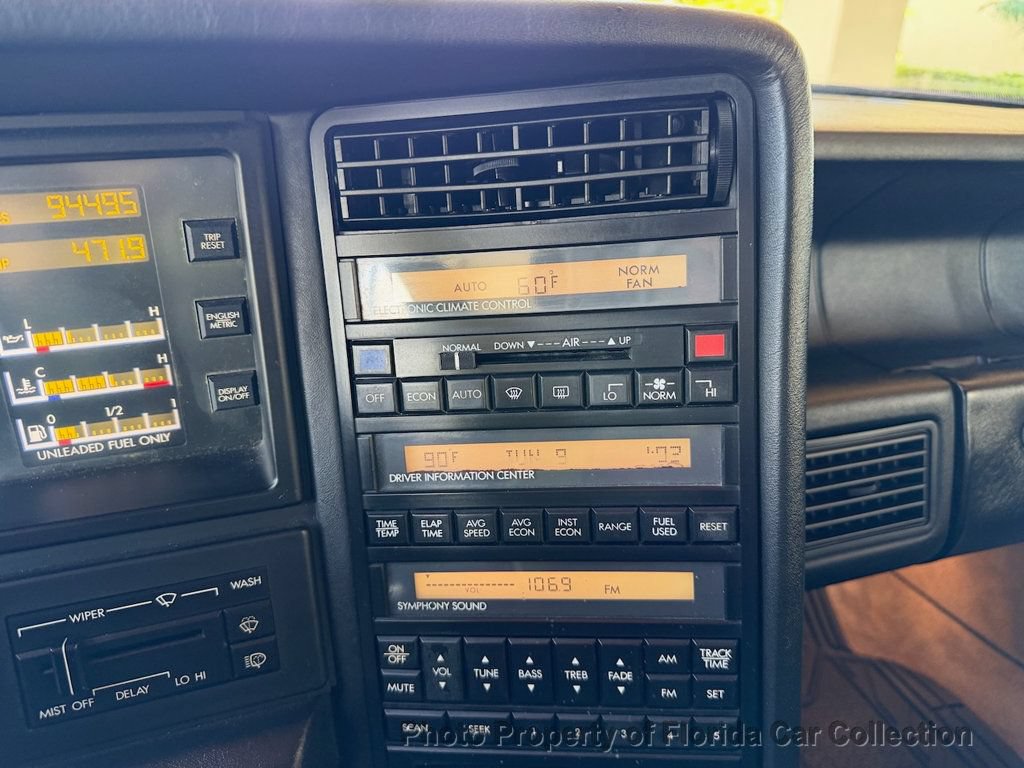 Used 1990 Cadillac Allante FWD image 41