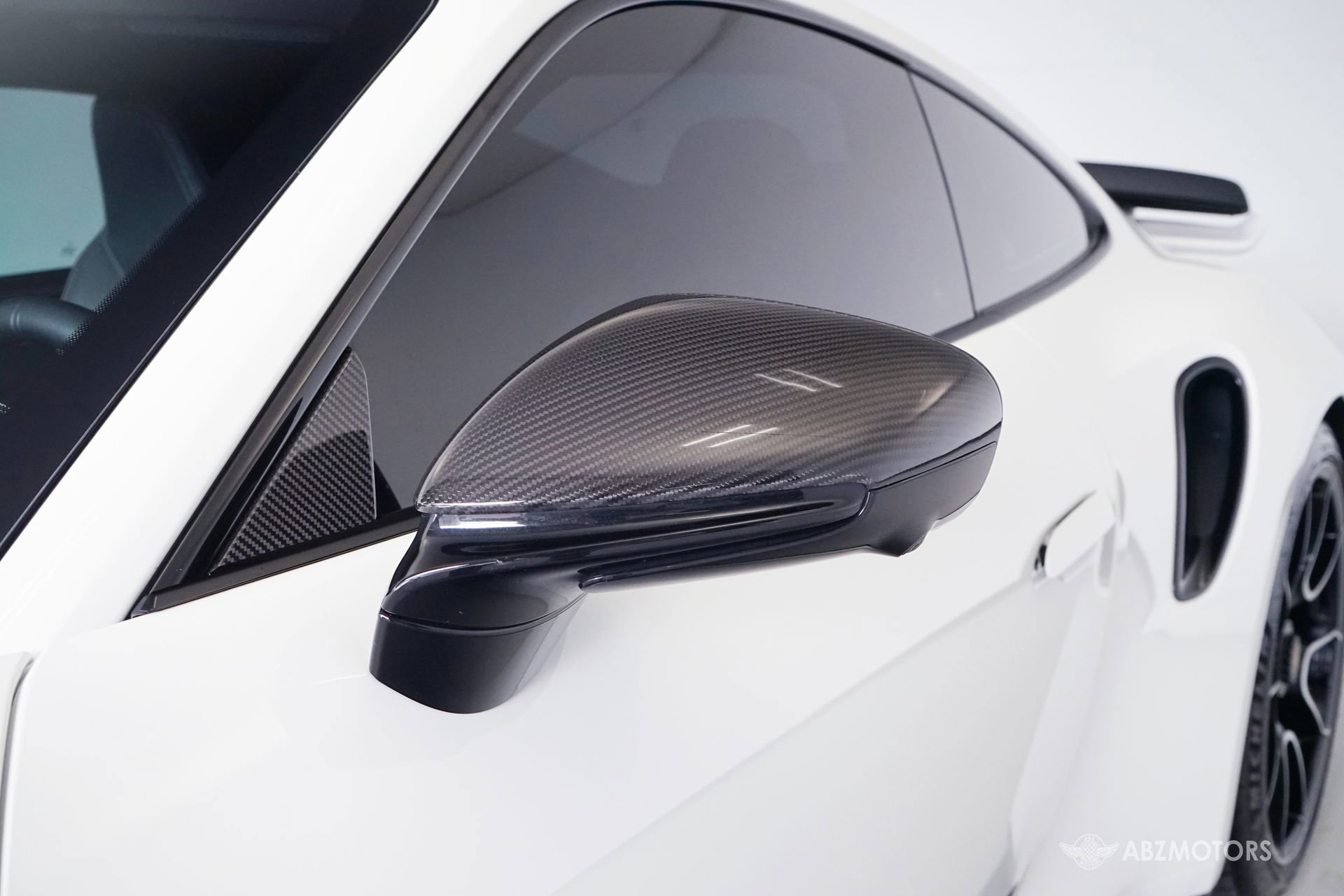 Used 2025 Porsche 911 Turbo S AWD/4WD image 8