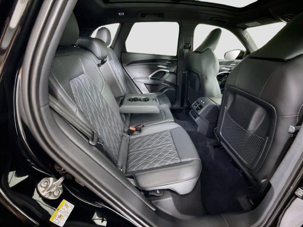 New 2026 Audi SQ5 Premium Plus AWD/4WD image 23