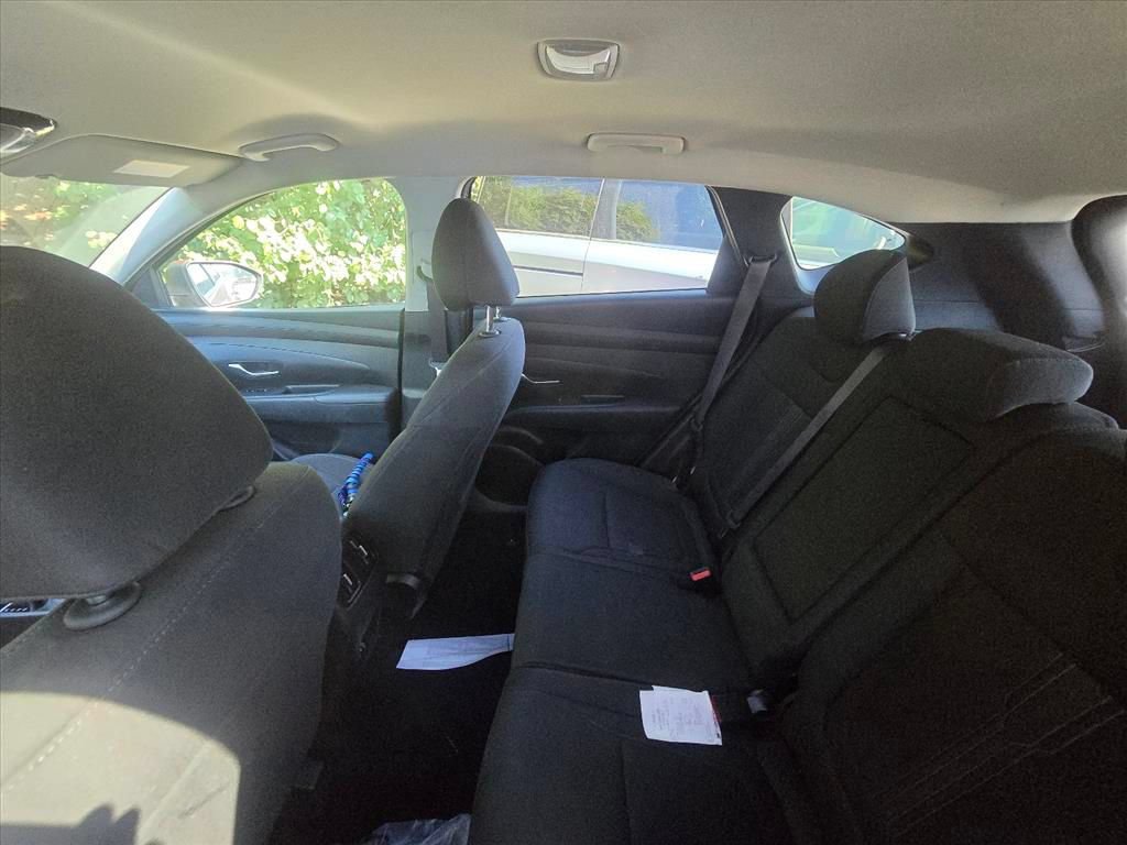Used 2025 Hyundai Tucson SEL FWD image 5