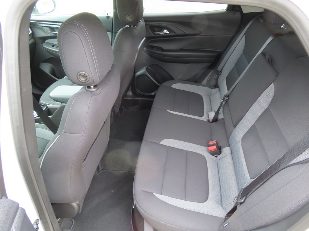 New 2026 Chevrolet TrailBlazer RS w/ Convenience Package AWD/4WD image 23