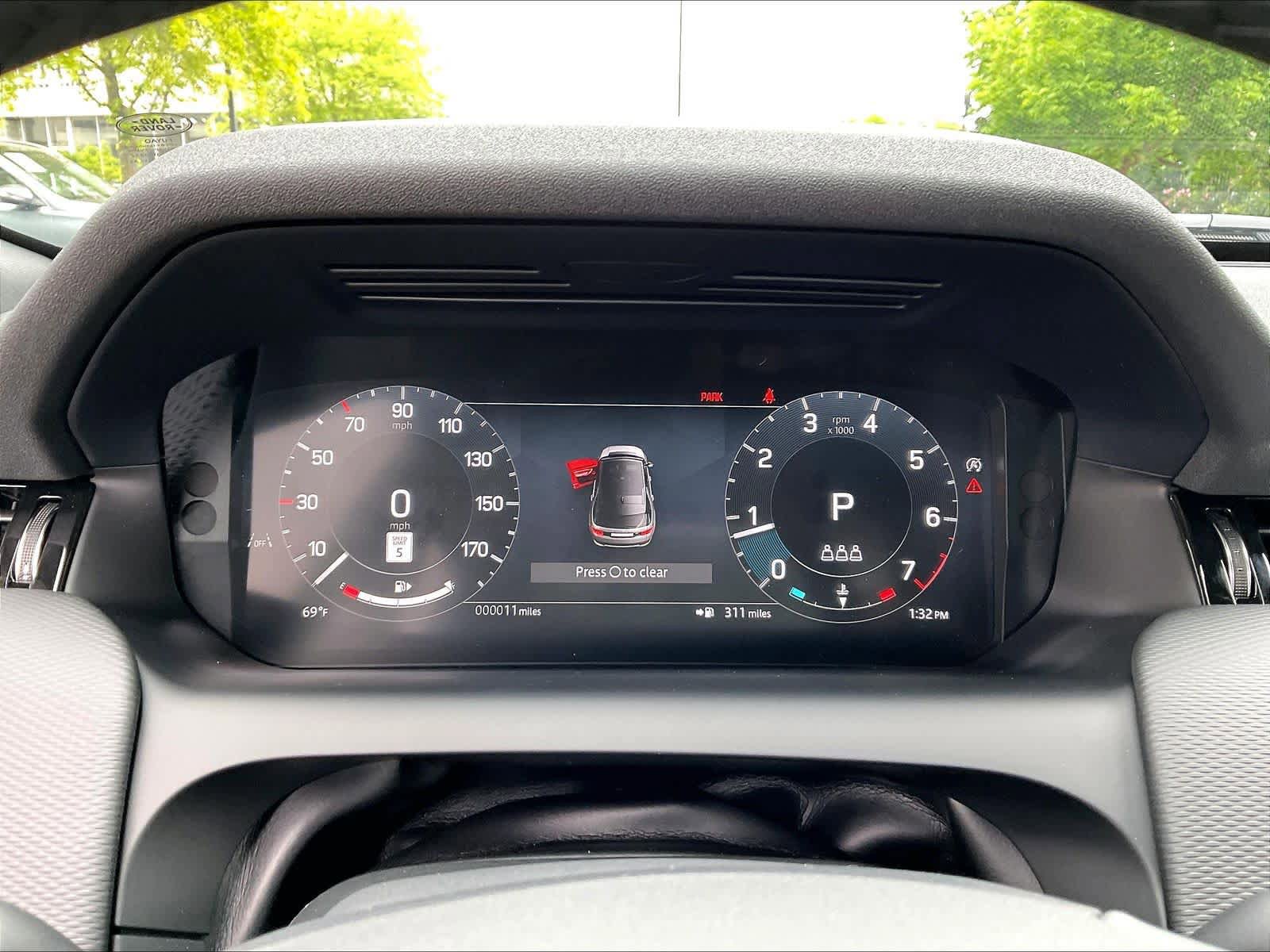 New 2026 Land Rover Discovery Sport Landmark AWD/4WD image 19