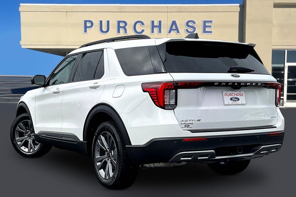 New 2026 Ford Explorer Active w/ Active Comfort Package image 3