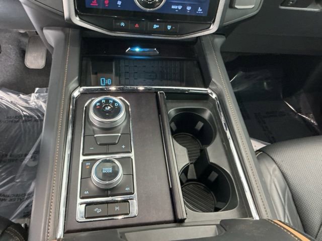 Used 2024 Ford Expedition Max Platinum image 21