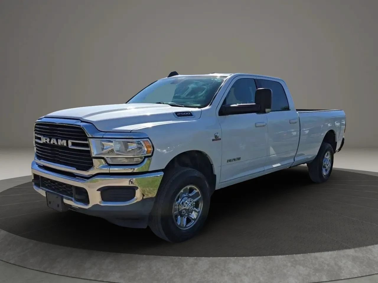 Used 2021 RAM 2500 Big Horn AWD/4WD image 3