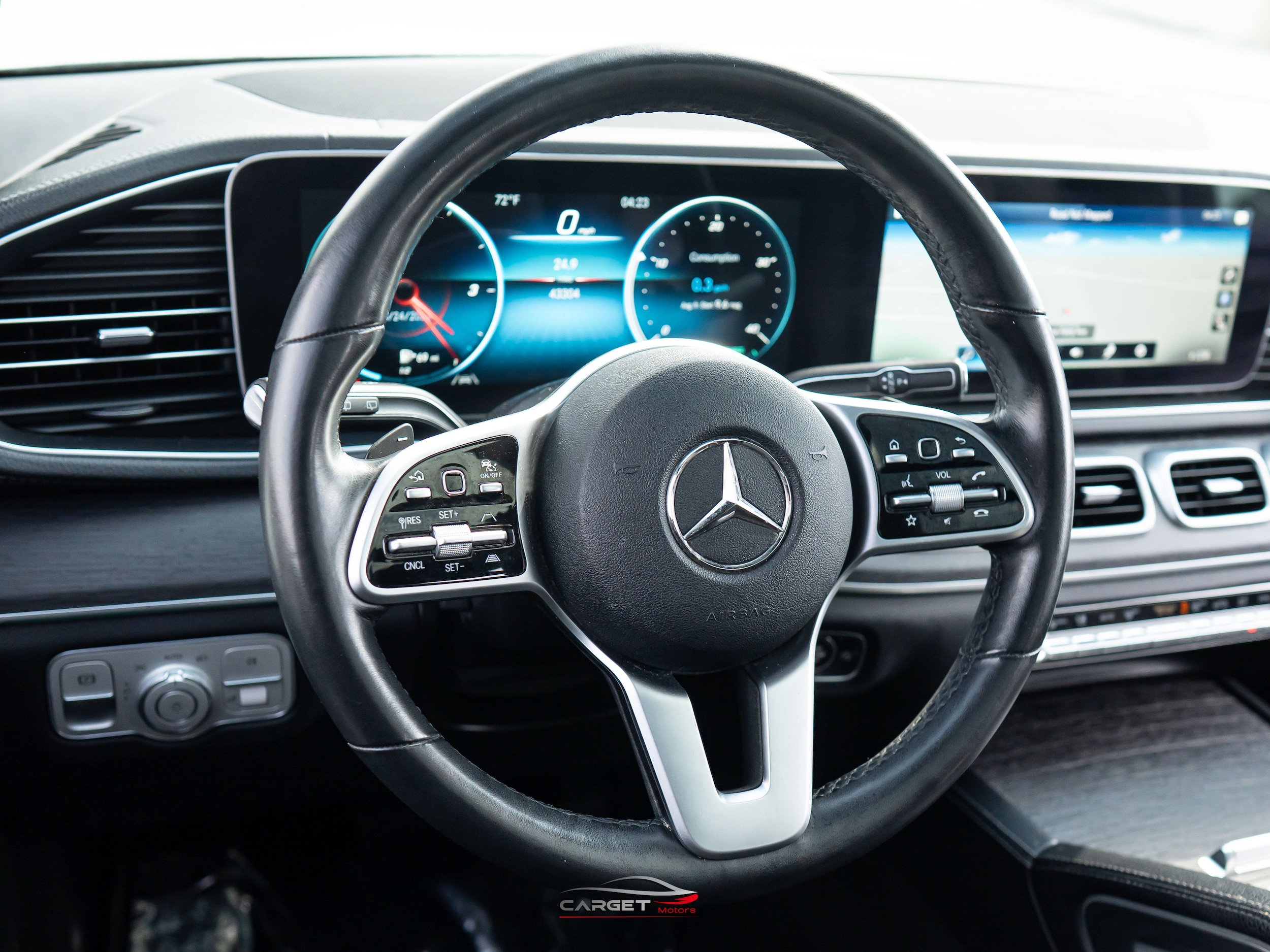 Used 2021 Mercedes-Benz GLS 450 4MATIC image 25