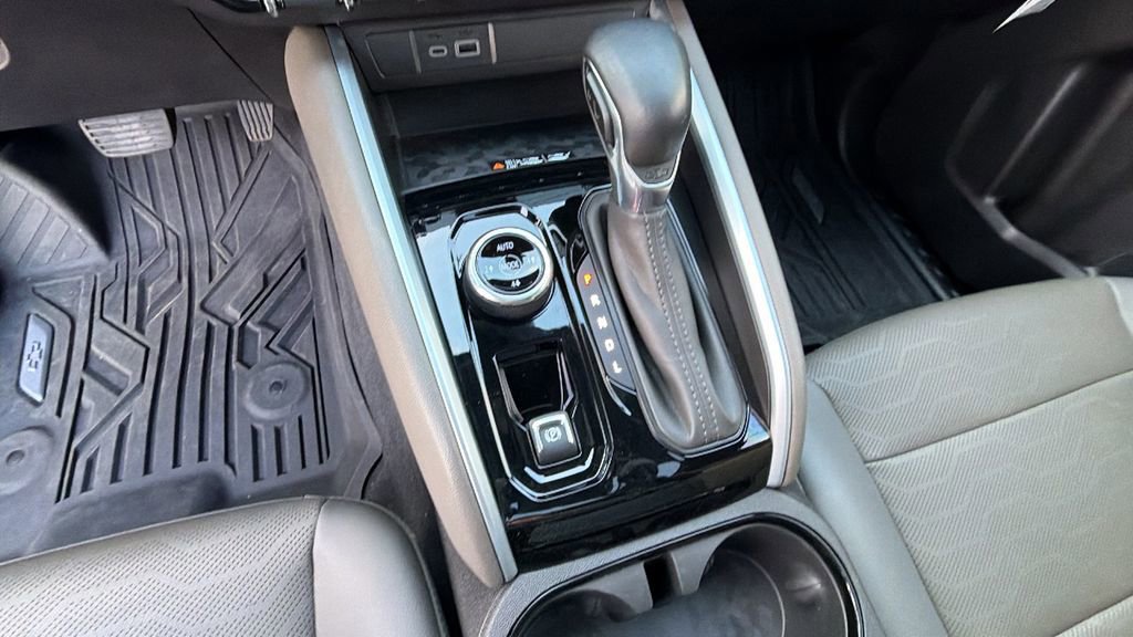 Certified 2023 Chevrolet Colorado ZR2 w/ ZR2 Convenience Package III image 27