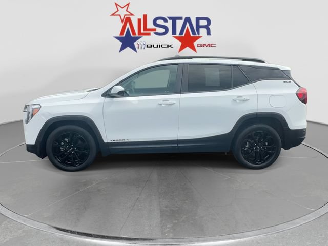 Used 2022 GMC Terrain SLE w/ Elevation Edition FWD image 4