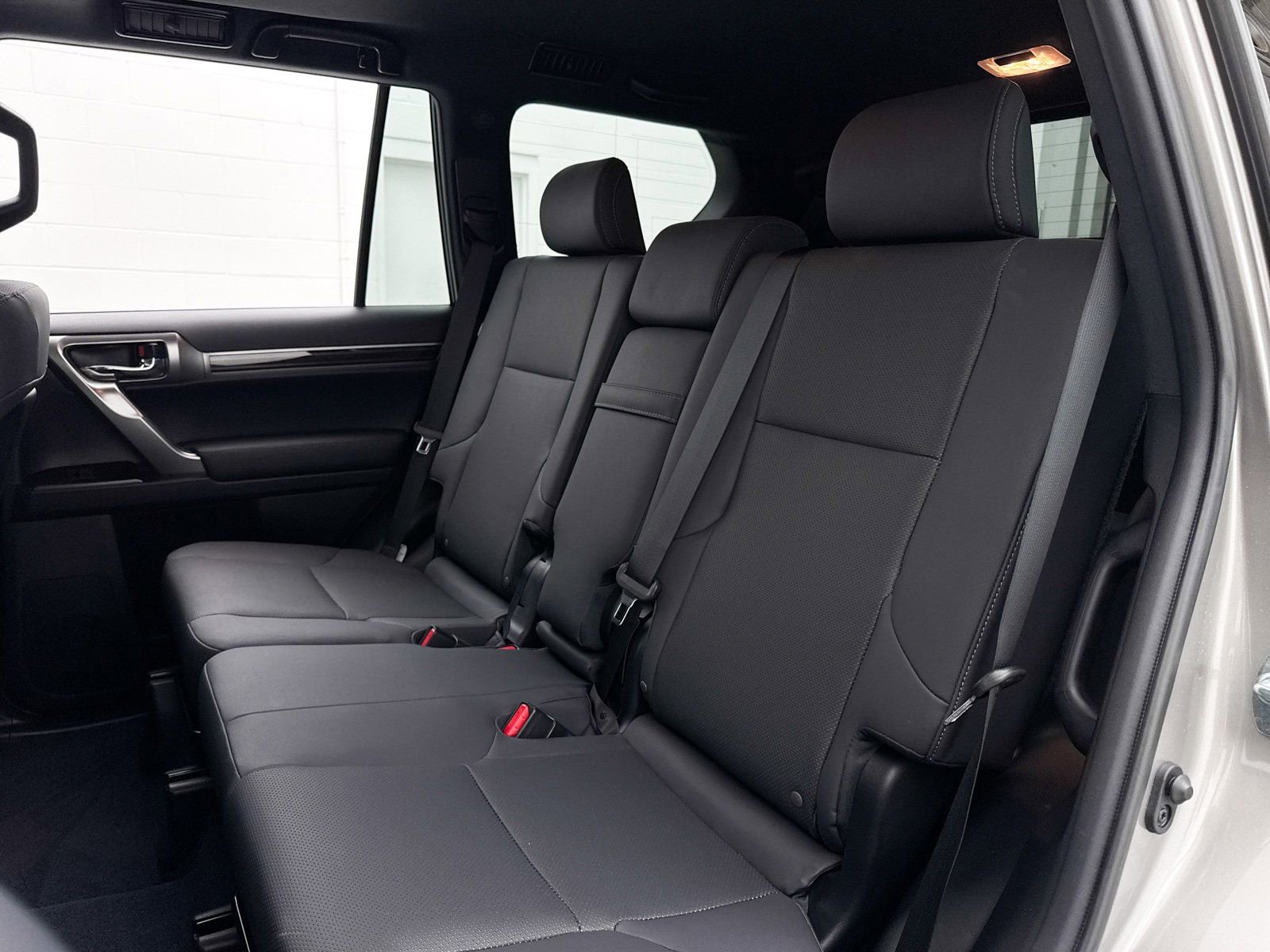 Used 2023 Lexus GX 460 Premium w/ Premium Package image 27