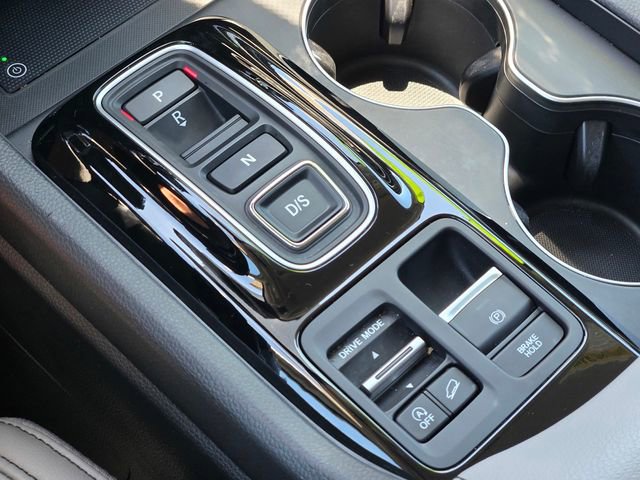 Used 2025 Honda Pilot EX-L image 24
