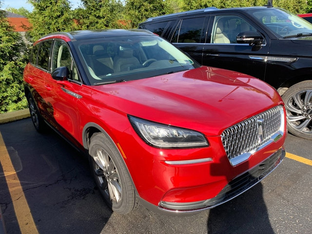 Certified 2022 Lincoln Corsair AWD w/ Premium Package image 4