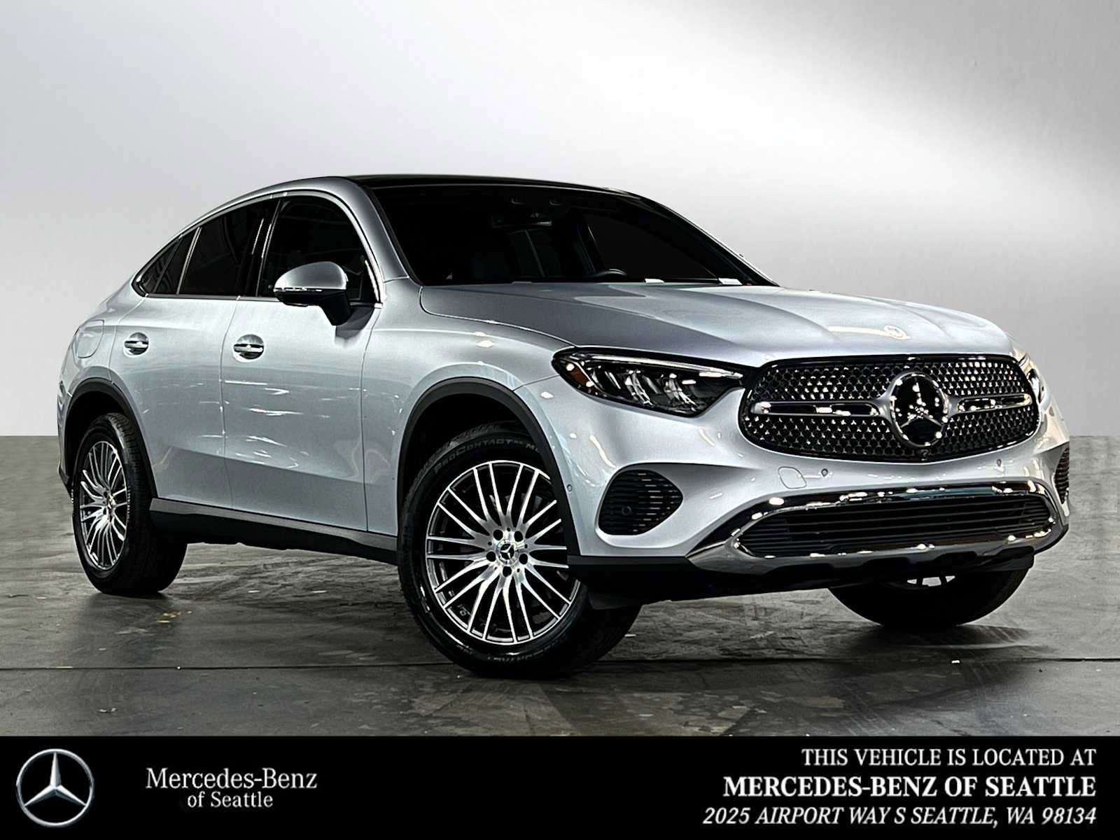 Certified 2025 Mercedes-Benz GLC 300 4MATIC image 1