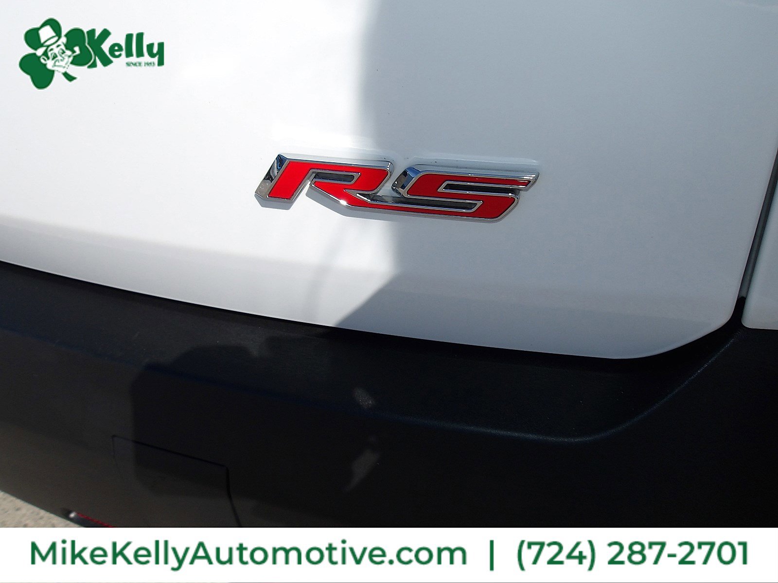 Used 2023 Chevrolet Traverse RS w/ LPO, Floor Liner Package FWD image 9