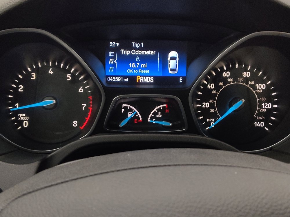 Used 2017 Ford Focus SEL image 23