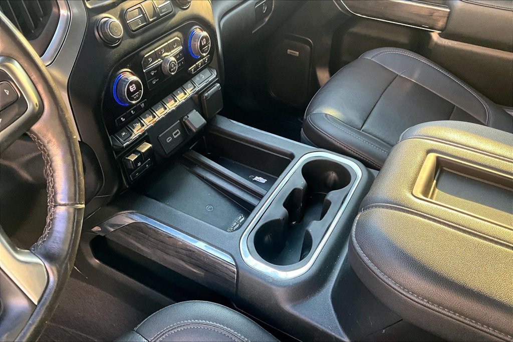 Used 2021 Chevrolet Silverado 1500 LTZ w/ Technology Package AWD/4WD image 16