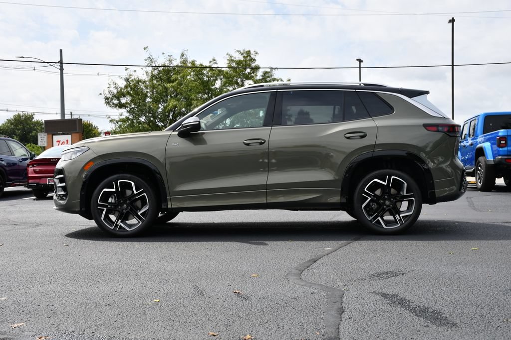 New 2026 Volkswagen Tiguan SEL R-Line AWD/4WD image 4