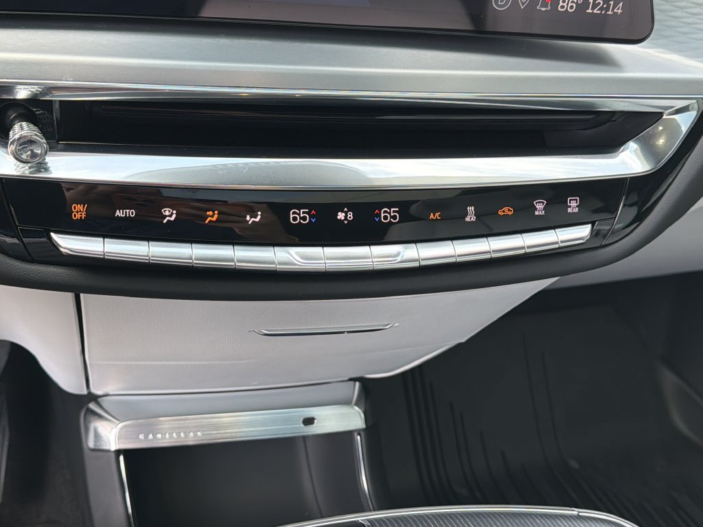 Certified 2024 Cadillac Lyriq Luxury w/ LPO, Floor Liner Package RWD image 29