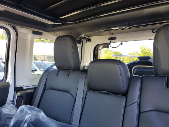 New 2027 Jeep Wrangler Unlimited Rubicon 392 AWD/4WD image 11