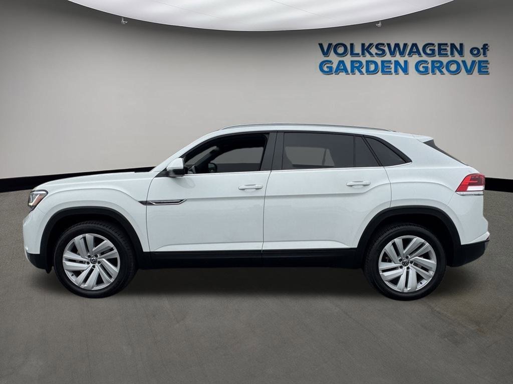 Used 2021 Volkswagen Atlas Cross Sport SE w/ Panoramic Sunroof Package image 4