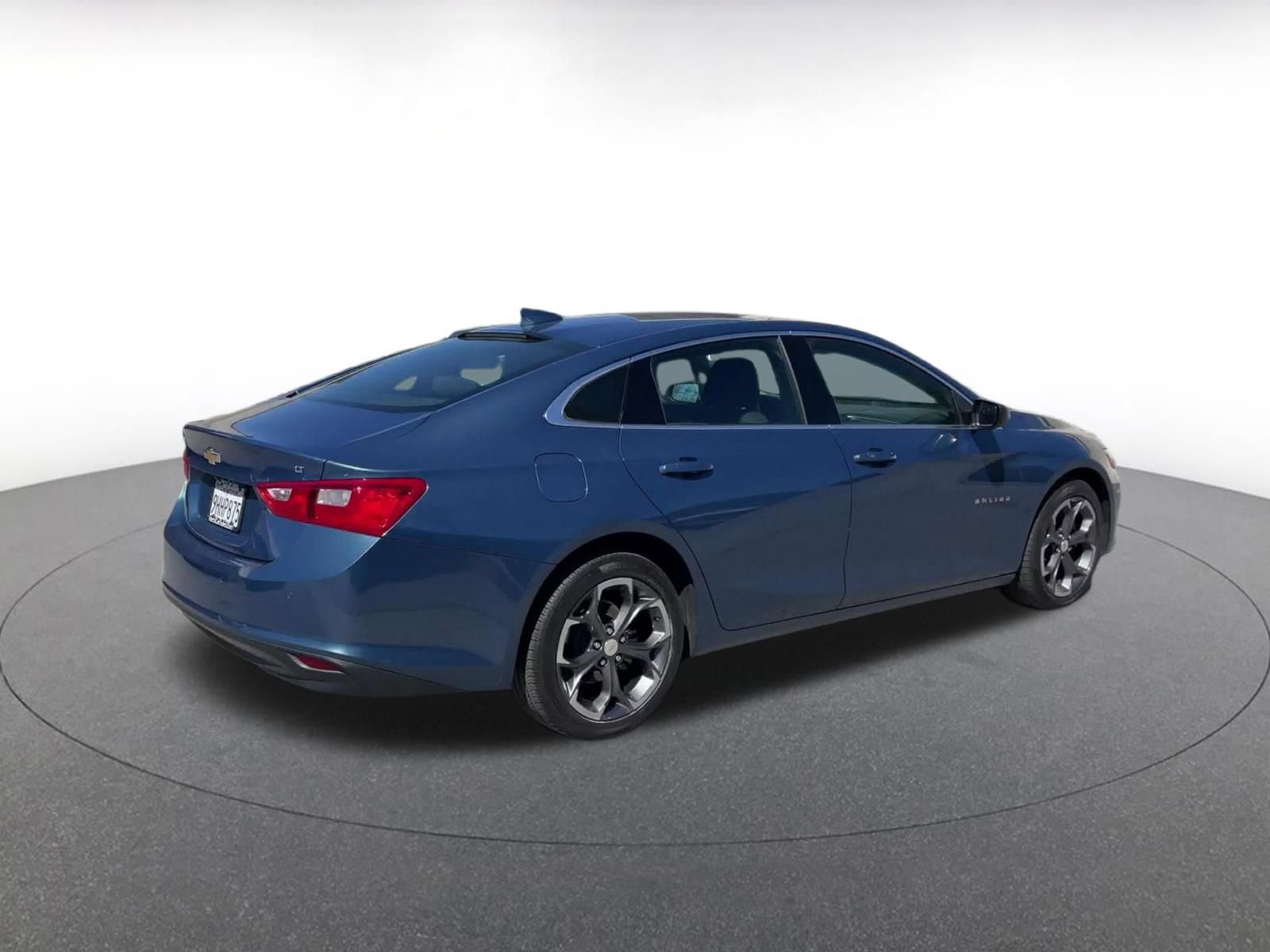Used 2024 Chevrolet Malibu LT image 16