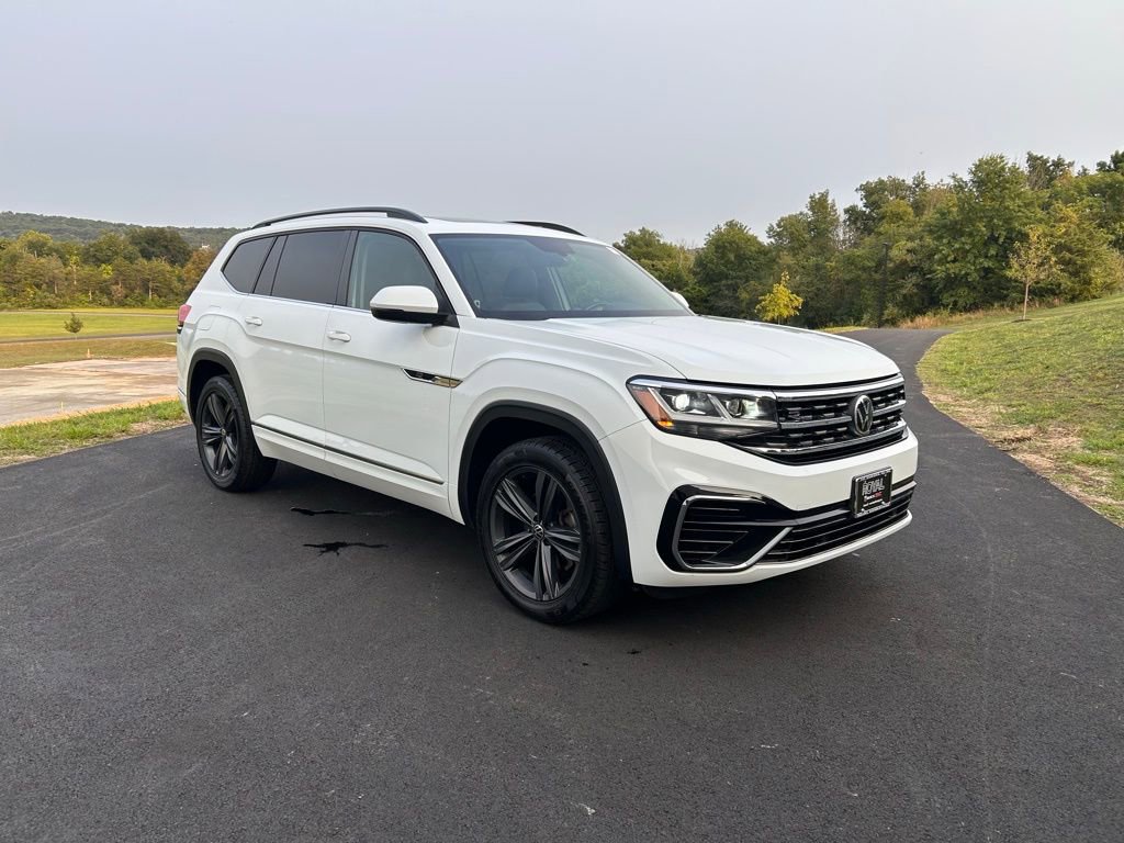 Used 2021 Volkswagen Atlas SE w/ Panoramic Sunroof Package