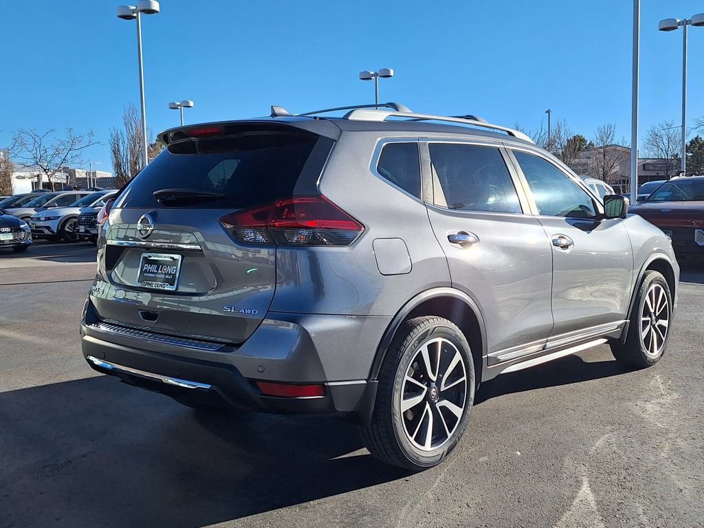 Used 2019 Nissan Rogue SL w/ Premium Package image 3