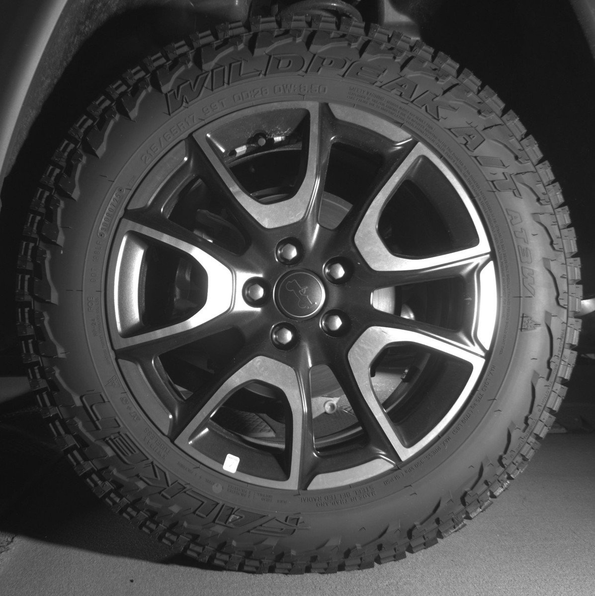 Used 2025 Jeep Compass Trailhawk image 14