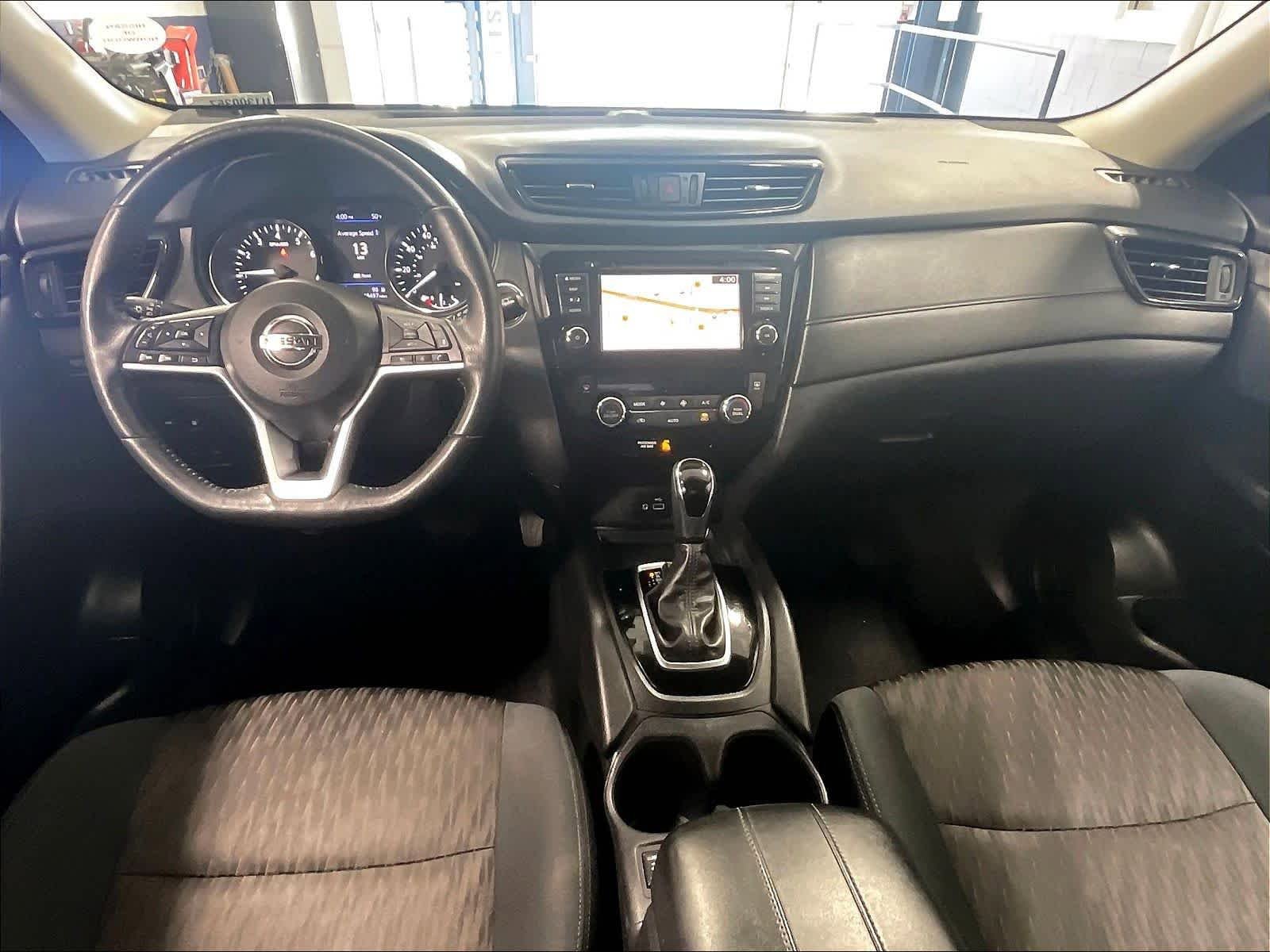 Used 2018 Nissan Rogue SV w/ Premium Package AWD/4WD image 22
