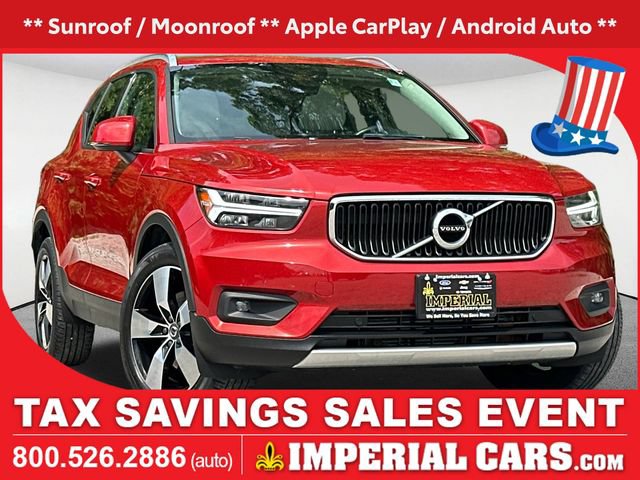 Used 2021 Volvo XC40 T5 Momentum w/ Premium Package AWD/4WD image 1