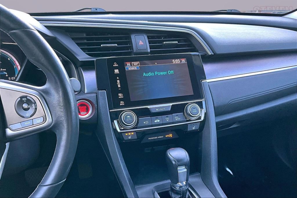 Used 2017 Honda Civic Touring image 9