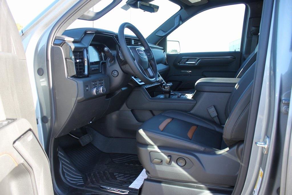 New 2026 GMC Sierra 1500 AT4 w/ AT4 Premium Package image 10