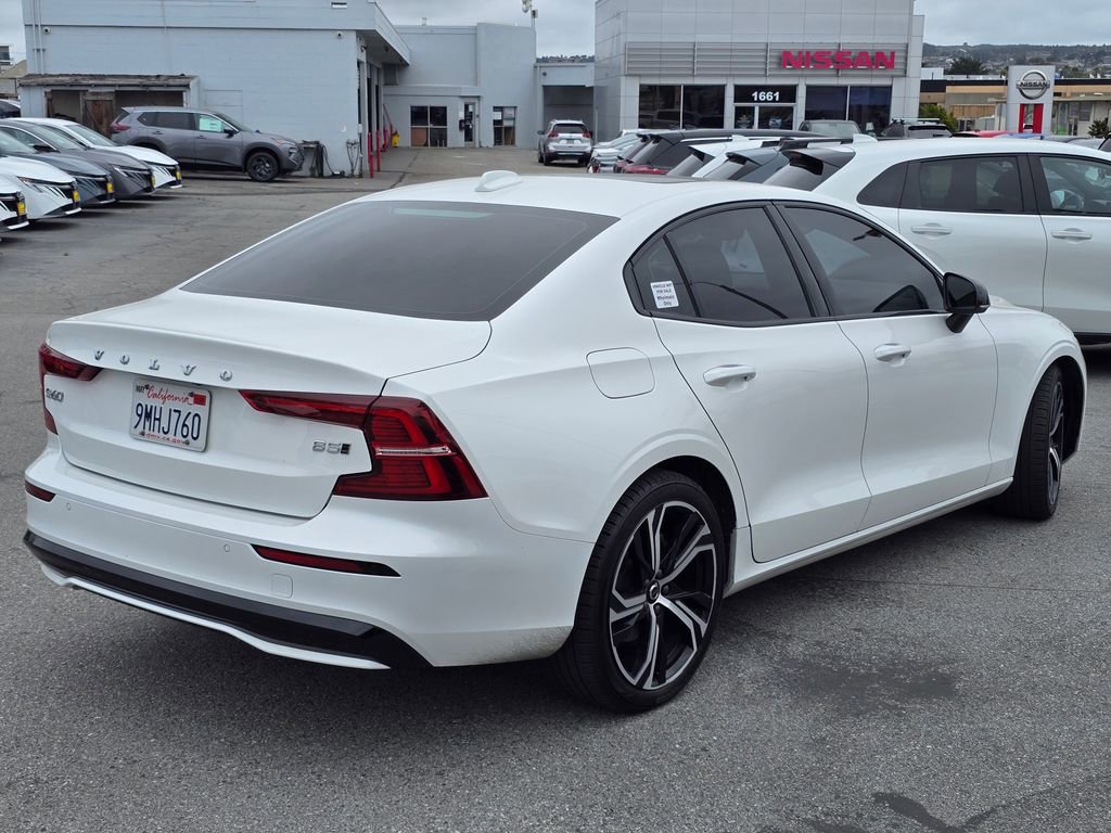 Used 2024 Volvo S60 B5 Core AWD/4WD image 4