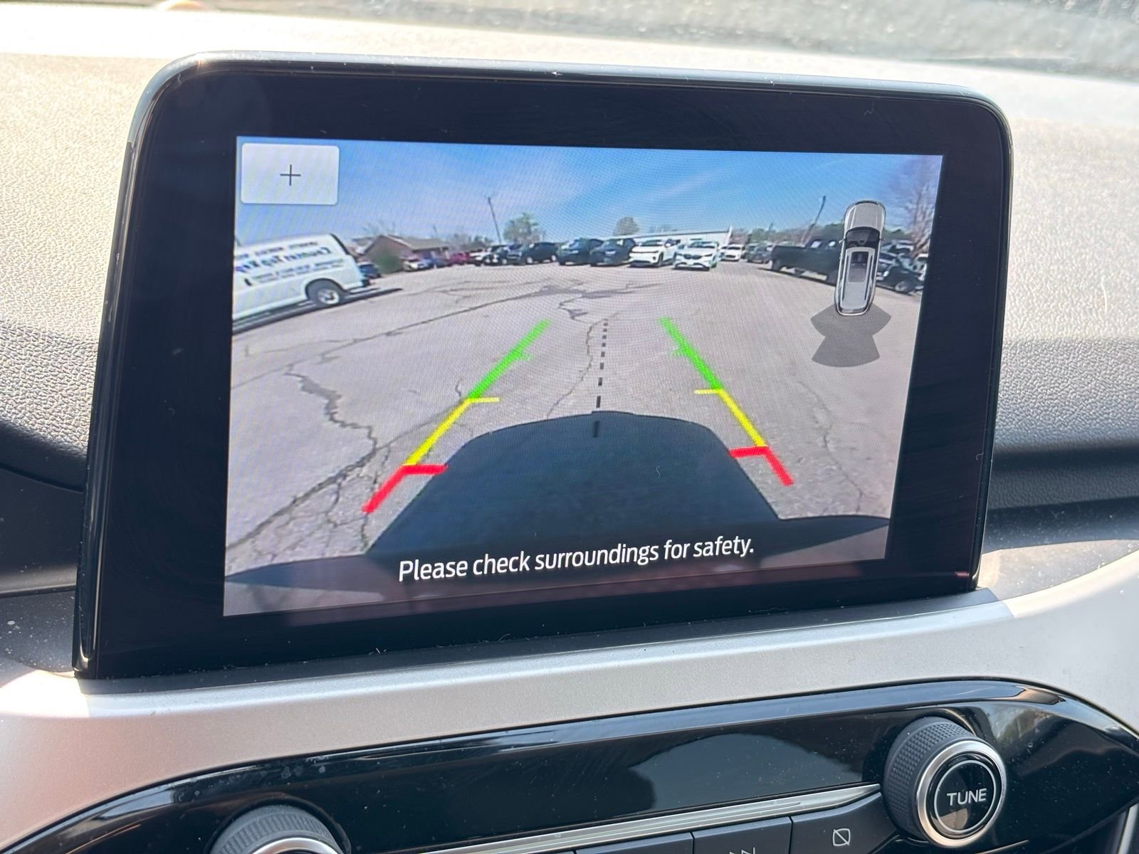 Used 2020 Ford Escape SE image 7