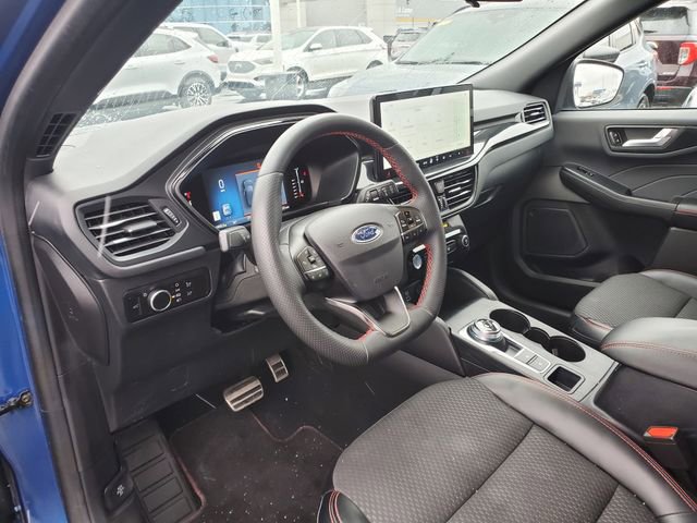 Used 2023 Ford Escape ST-Line w/ Tech Pack #1 image 13