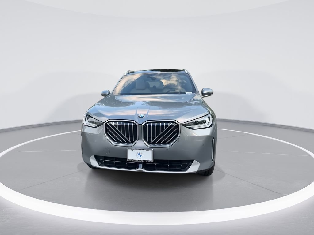 New 2025 BMW X3 xDrive30i w/ Convenience Package image 3