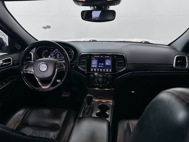 Used 2020 Jeep Grand Cherokee Limited image 24