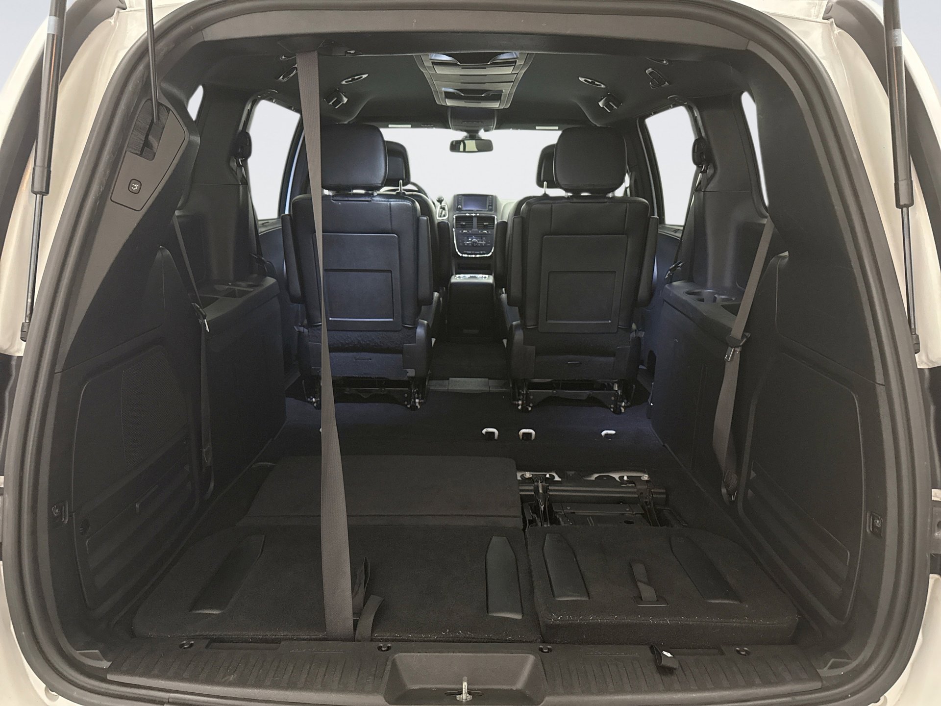 Used 2019 Dodge Grand Caravan GT image 22