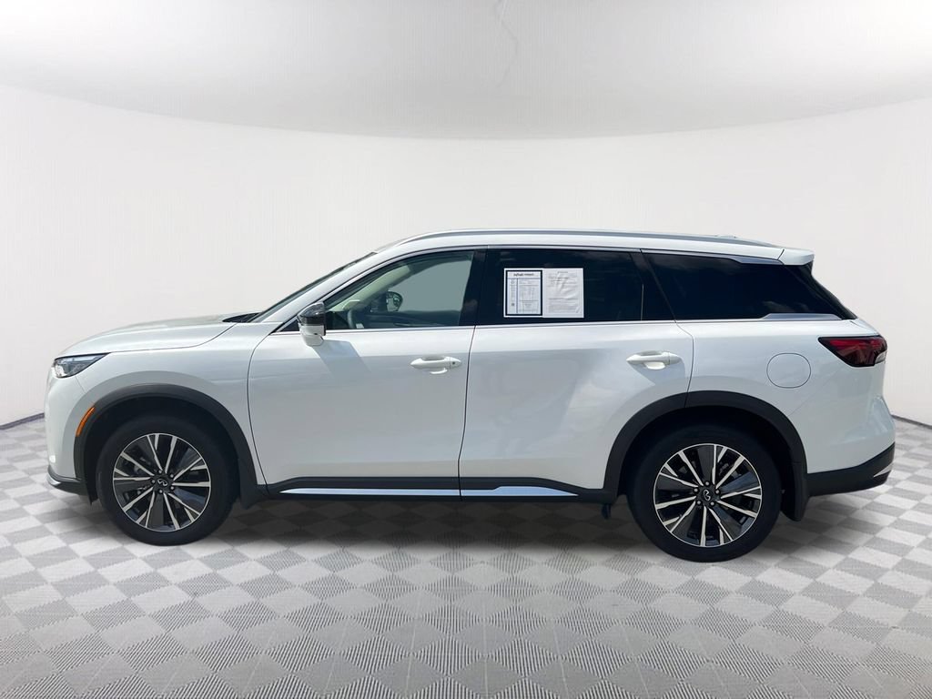 Certified 2026 INFINITI QX60 Luxe w/ Cargo Package FWD image 8